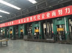 耐火磚成型壓力機的選擇，對企業的影響的兩個方面